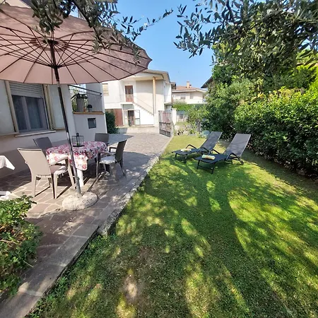 Appartamento Oasi Verde Lago Desenzano del Garda Exterior photo